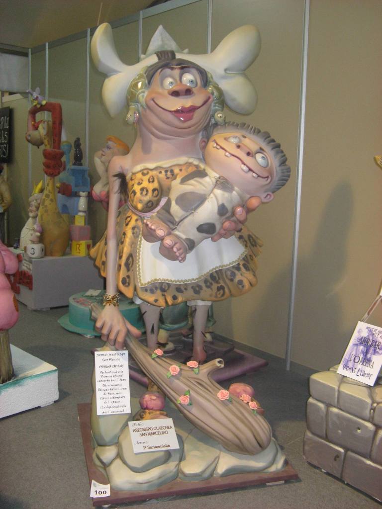 Totfalles: Arzobispo Olaechea-San Marcelino